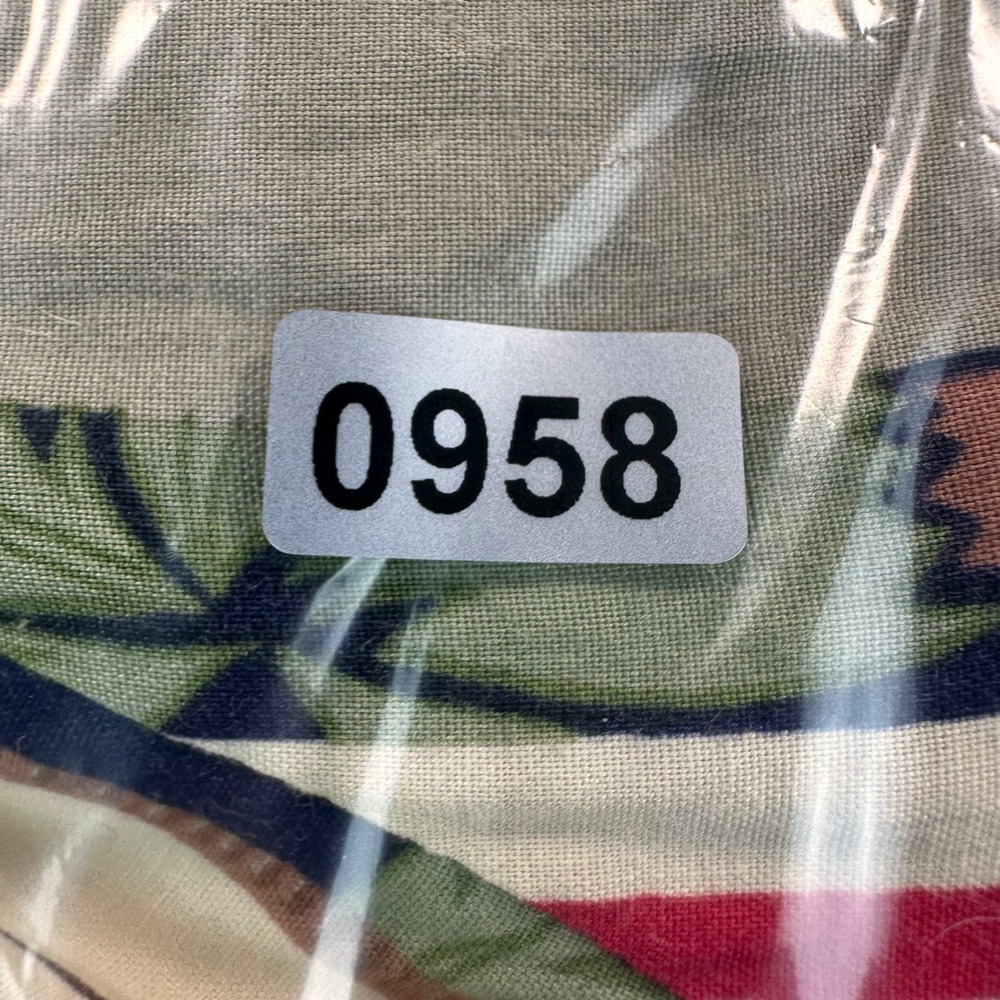 Reyn Spooner Women's L Hawaiian Surfboard Longboard Palm Tree Print Camp Rayon - Picture 9 of 9